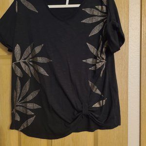 Ladies top.